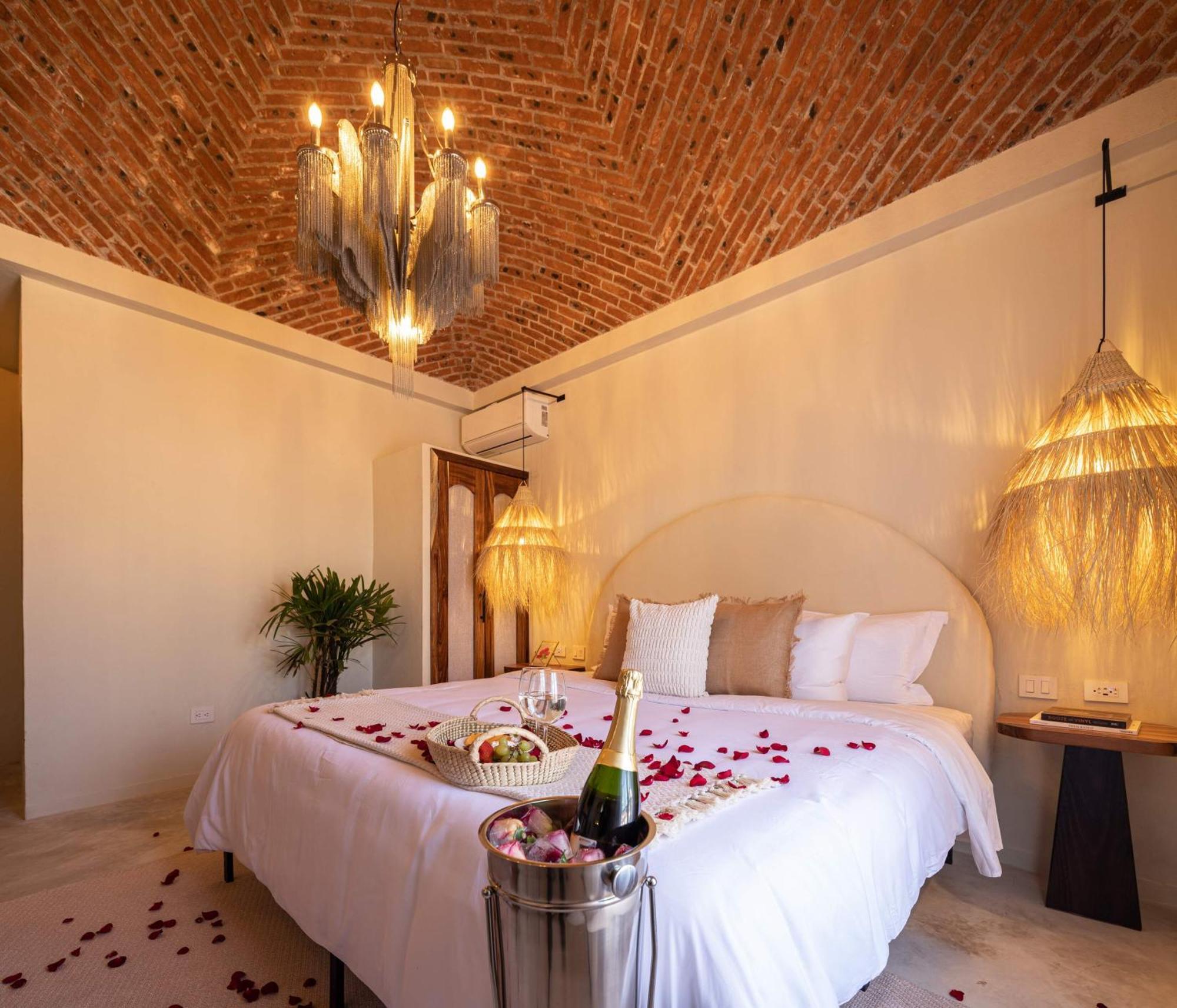 Holt Hotel Del Pueblito Σαν Μιγκέλ ντε Αγιέντε Εξωτερικό φωτογραφία